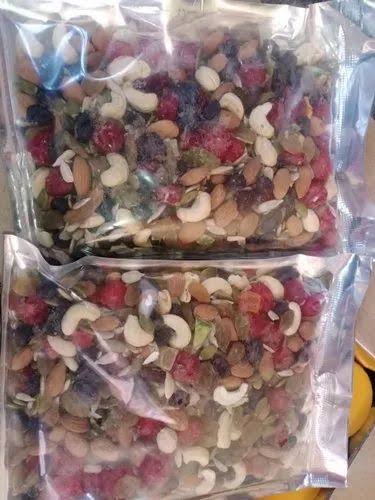 प्रीमियम मिक्स ड्राई फ्रूट्स 299 – 500gm